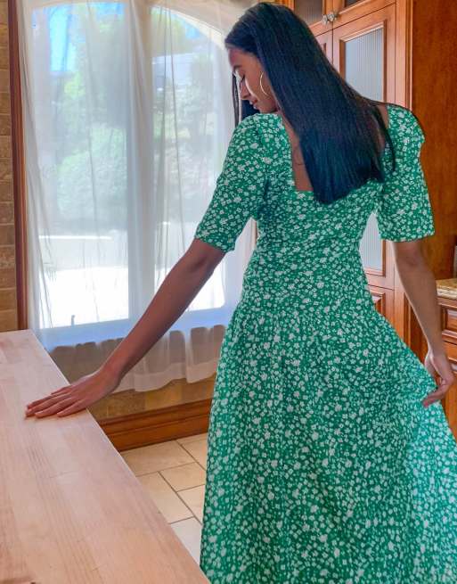 ASOS DESIGN – Midi-Freizeitkleid mit Lochstickerei und Strassknopfleiste in Ditsy-Blumenmuster, 2 von 4