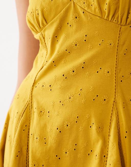 ASOS DESIGN - Midi halterjurk met broderie in olijfgroen, 4 van 4