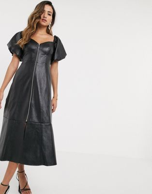 ASOS DESIGN - Midi-jurk in leerlook met blote schouders en rits-Zwart