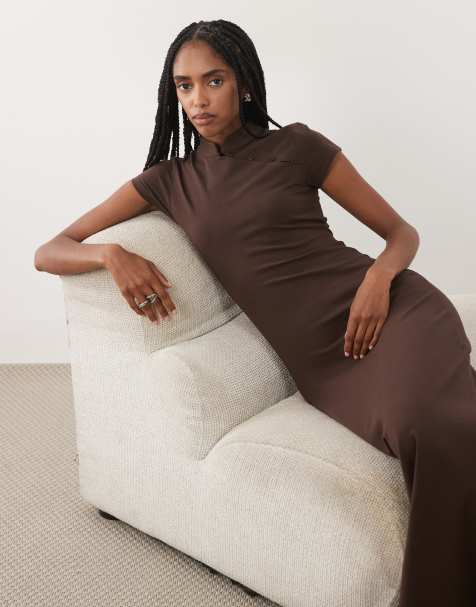 ASOS DESIGN midi jurk met kapmouw en rouleaulus in donkerbruin - view 1