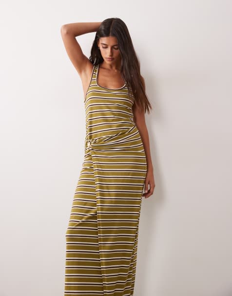 ASOS DESIGN midi jurk met lage ronde hals, goudkleurige en overslagdetails en streepprint - view 1
