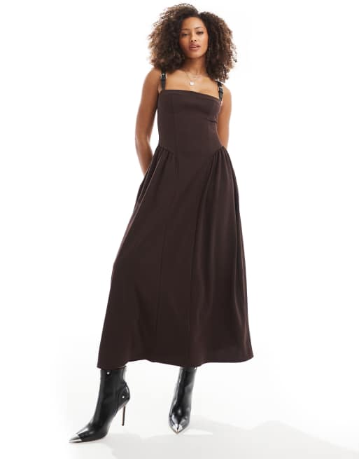 ASOS DESIGN - Midi jurk met naden en riempjes in chocoladebruin