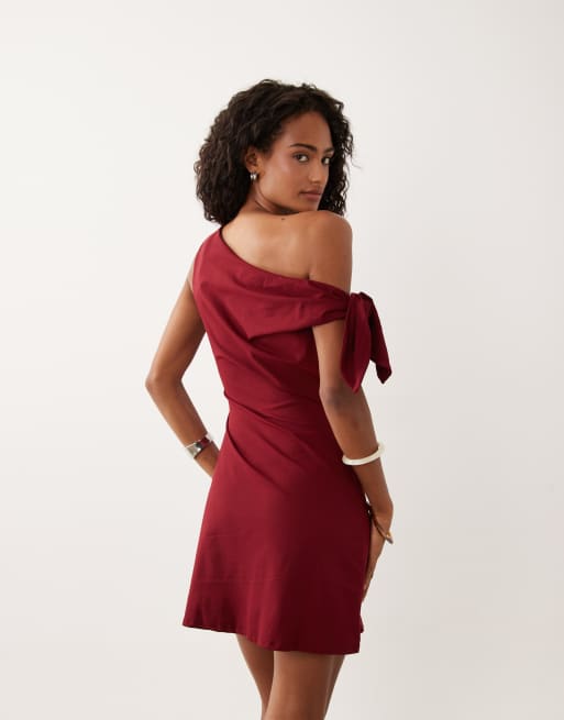 ASOS DESIGN - Midi-jurk met strik en blote schouders in wijnrood , 3 van 4