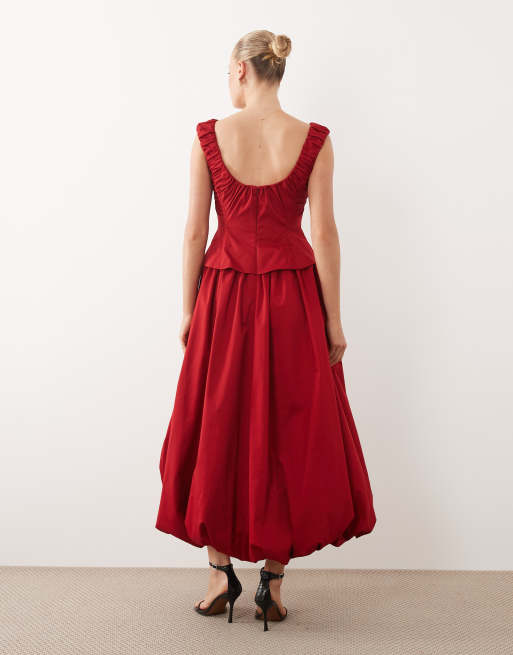 ASOS DESIGN - Midi-jurk met structuur, gerimpelde ronde hals en peplum in rood, 3 van 4