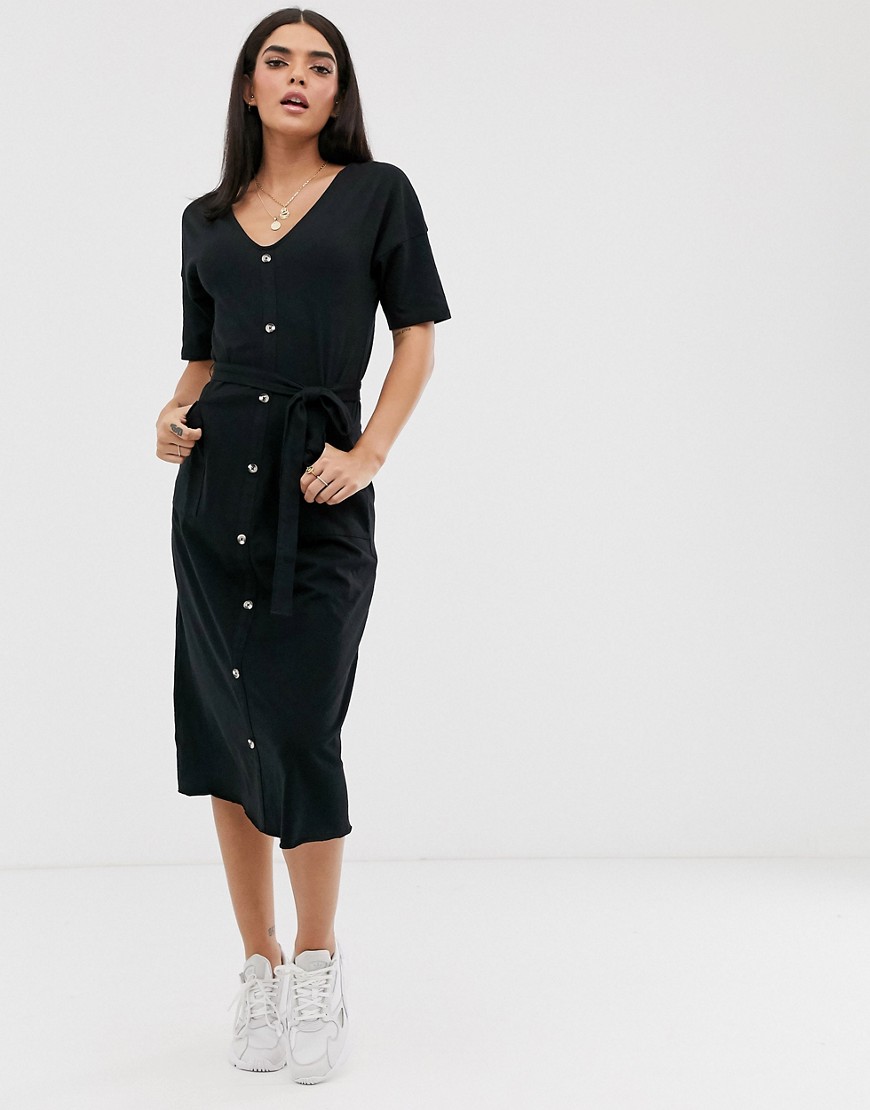 ASOS DESIGN - Midi-jurk met V-hals, knopen, zakken en strikband-Zwart