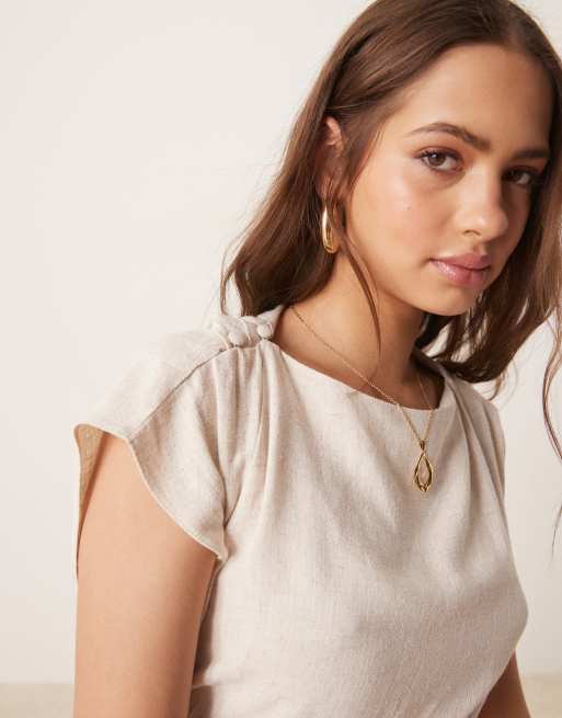 ASOS DESIGN - Midi jurk van linnenmix met open achterkant en gedrapeerd taille in lichtbeige, 2 van 4