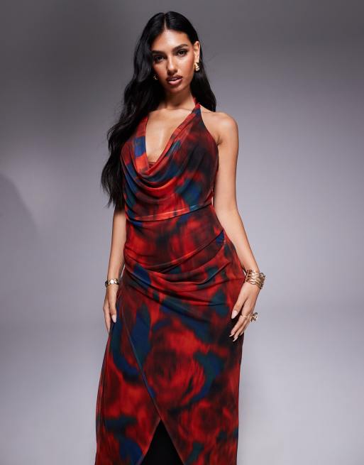 ASOS DESIGN - Midi jurk van mesh met wikkelrok, diep decolleté, halternek en abstracte print in rood en blauw, 2 van 4