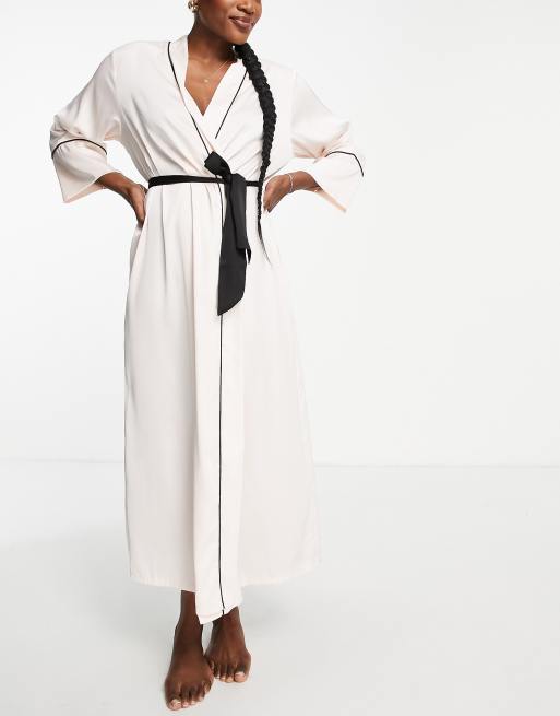 ASOS DESIGN - Midi-kamerjas van satijn met contrasterende biezen in champagne