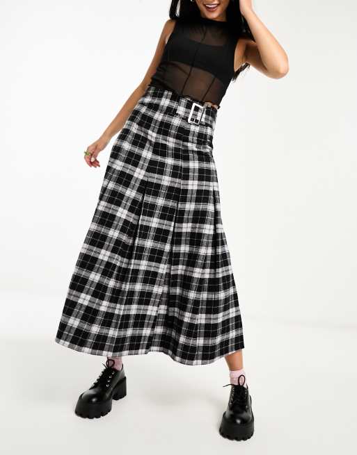 ASOS DESIGN - Midi kiltrok met rechte plooien en gespdetail in zwart-witte ruit 