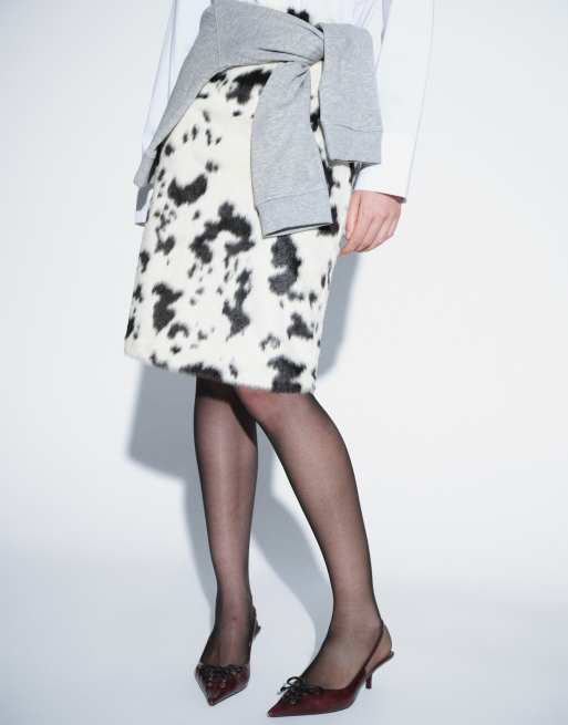 ASOS DESIGN midi pencil skirt in brushed cow print, 2 of 5