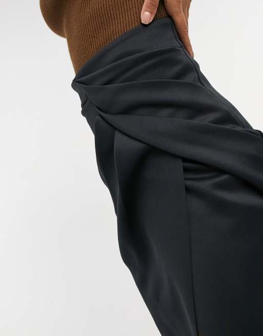 ASOS DESIGN - Midi-pencilnederdel med slå-om-detalje i sort scuba-stof, 3 af 4