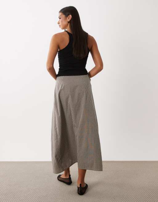 ASOS DESIGN midi-rok met hitchdetail en volume en ruit, 5 van 5