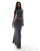 Thumbnail 1 van 5