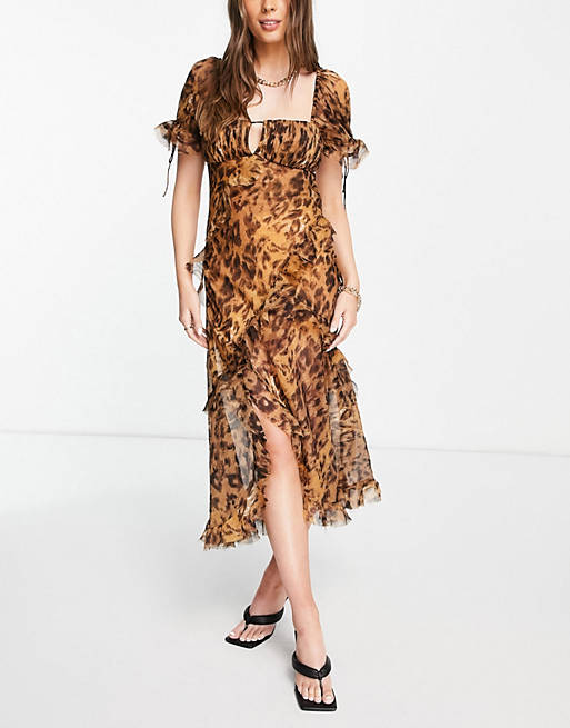 Dresses midi tea dress in leopard print with bias ruffle detail 