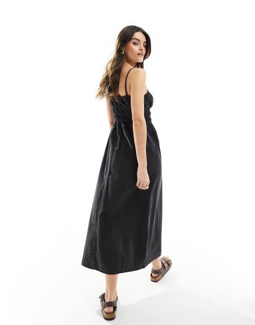 ASOS DESIGN Midi Tragerkleid aus weichem Denim in Schwarz mit Raffung ASOS