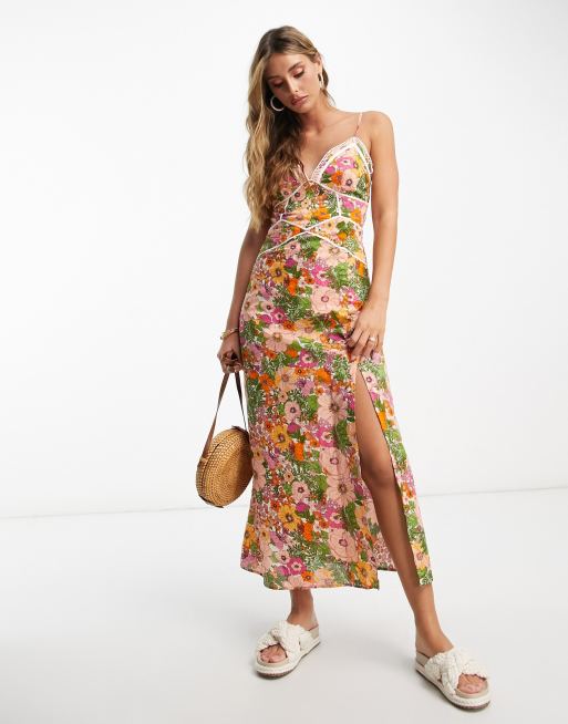 ASOS DESIGN - Midi zonnejurk met contrasterende naden, open achterkant, gestrikte taille en afwerking met kant in retro bloemenprint 
