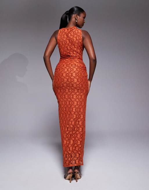ASOS DESIGN – Midikleid aus Spitze in Rostrot mit Drapierung, Wasserfallausschnitt und Cut-Outs mit Netzstoff, 2 von 4