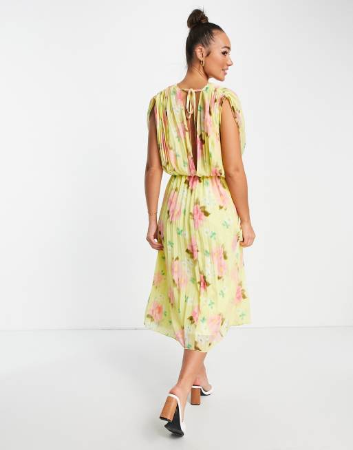 ASOS DESIGN – Midikleid in Gelb geblümt mit plissierter Wickelvorderseite , 2 von 4