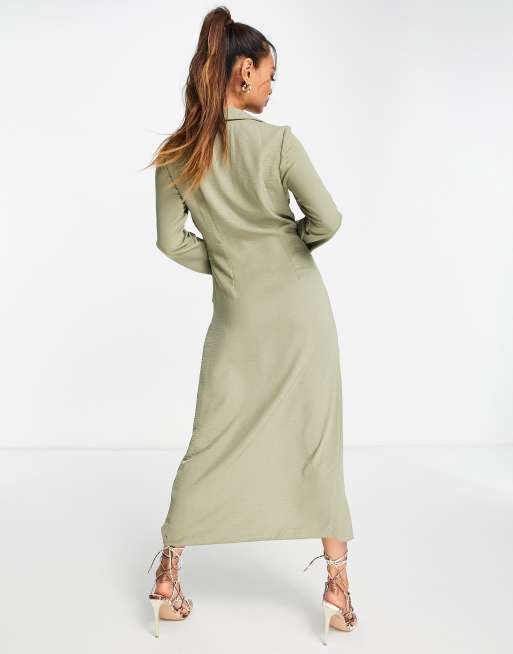 ASOS DESIGN – Midikleid in Khaki im Stil der 70er mit drapiertem Wickeldesign vorne, 2 von 4
