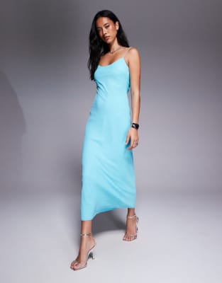 ASOS DESIGN - Midikleid in leuchtendem Blau mit Trägern und Wasserfall-Dekolleté
