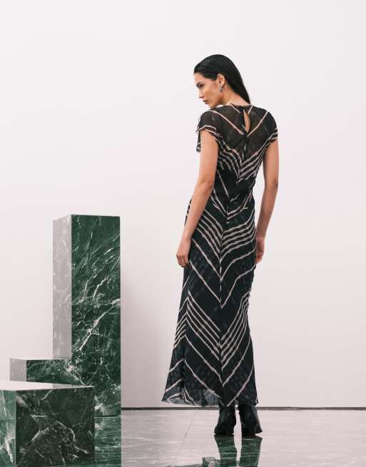 ASOS DESIGN – Midikleid in Schokobraun kariert mit Kappärmeln und tiefer Taille, 3 von 4