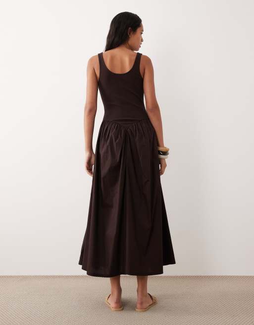 ASOS DESIGN – Midikleid in Schokobraun mit Rock aus Webstoff und Taille im Miederstil, 4 von 4