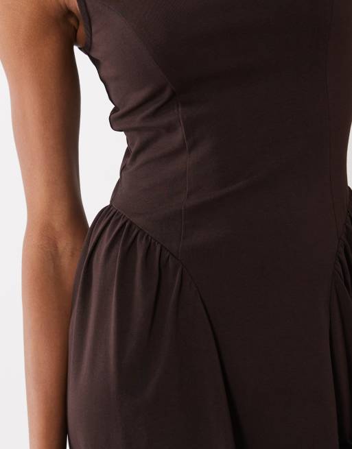 ASOS DESIGN – Midikleid in Schokobraun mit U-Boot-Ausschnitt und Taillendetail, 4 von 4