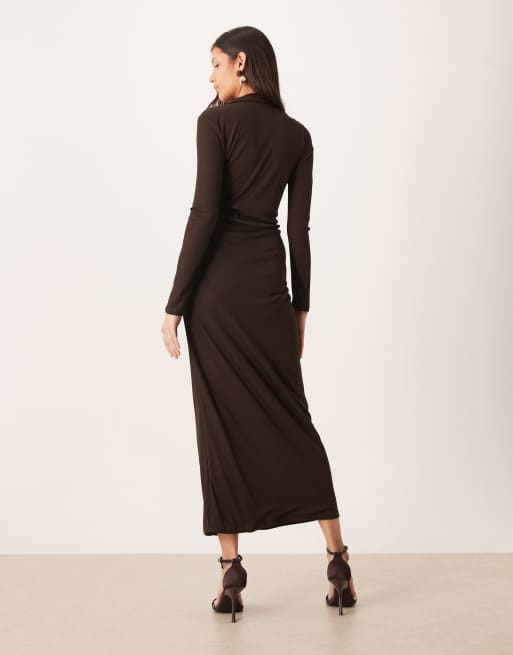ASOS DESIGN – Midikleid in Schokobraun mit verdrehtem Detail und Kragen, 2 von 4