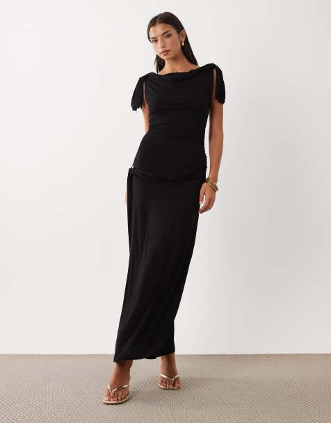 ASOS DESIGN – Midikleid in Schwarz mit Fransendetail - view 1