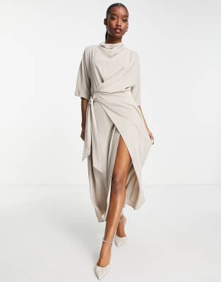 ASOS DESIGN - Midikleid mit Wickelrock und eng anliegendem Kragen in Taupe-Neutral