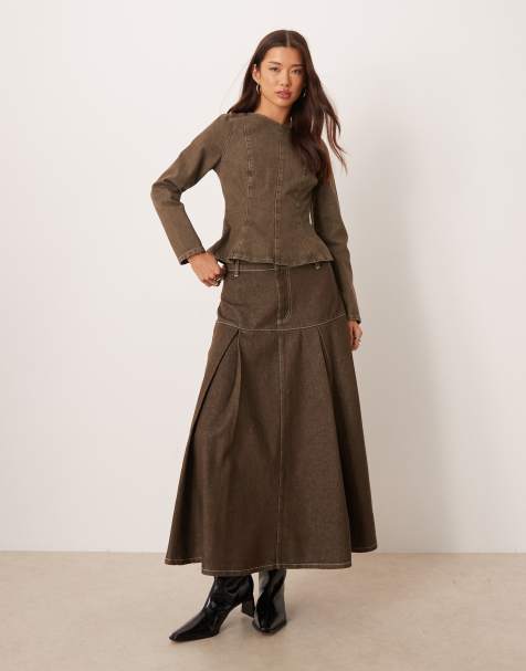 ASOS DESIGN - Midinederdel med dobbelte plisseringer i denim - view 1