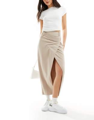 ASOS DESIGN - Midirock aus Jersey-Twill in Stein mit asymmetrischem Design an der Taille-Neutral