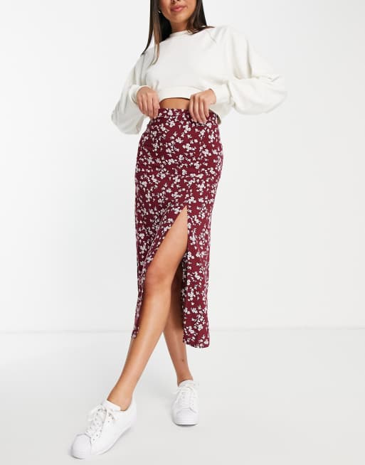 ASOS DESIGN – Midirock in Burgunderrot mit Oberschenkelschlitz und Blumenmuster, 4 von 4