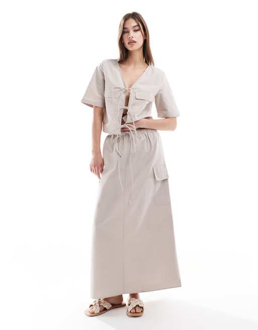 ASOS DESIGN - Midirok met trekkoord en zakken in gebroken wit