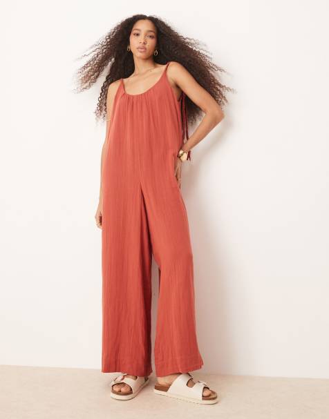 ASOS DESIGN – Miedzianordzawy kombinezon z dekoltem U i wiązanymi plecionymi ramiączkami - view 1