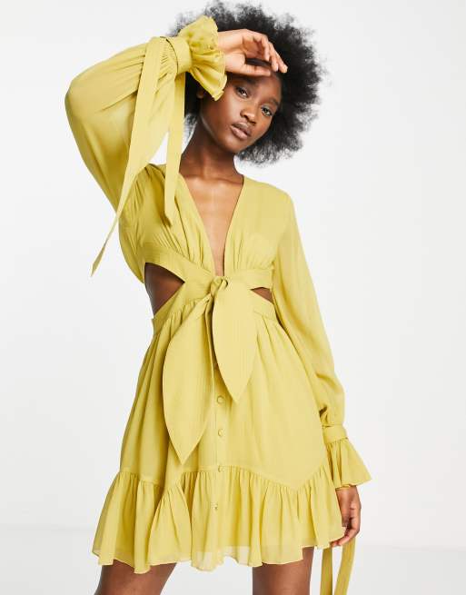 ASOS DESIGN – Miękka sukienka mini z przeszyciami na mankietach i w talii