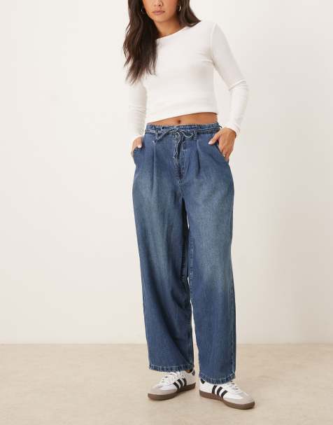 ASOS DESIGN – Miękkie ciemnoniebieskie jeansy z baryłkowymi nogawkami i paskiem - view 1