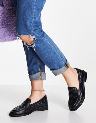 ASOS DESIGN Mighty quilted padded flat loafers in black