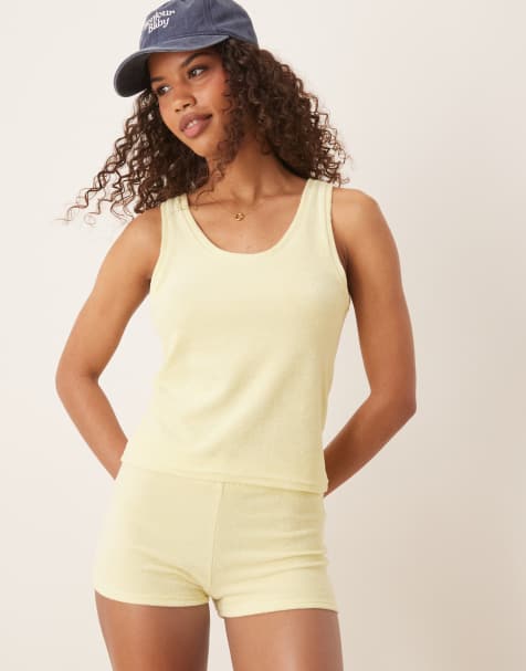 ASOS DESIGN – Mikro-Shorts aus Frottee in Zitronengelb, Kombiteil - view 1