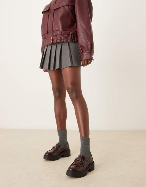 ASOS DESIGN Milan chunky chain detail loafers in burgundy