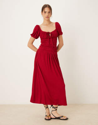 ASOS DESIGN - Milchmädchen-Freizeitkleid in Burgunderrot mit Knitterstruktur, gesmokter Taille und Puffärmeln-Bunt