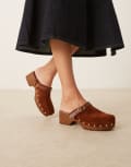 [ASOS DESIGN] ASOS DESIGN Miles closed-toe studded clogs in tan suede-Brown 41 Tan suede