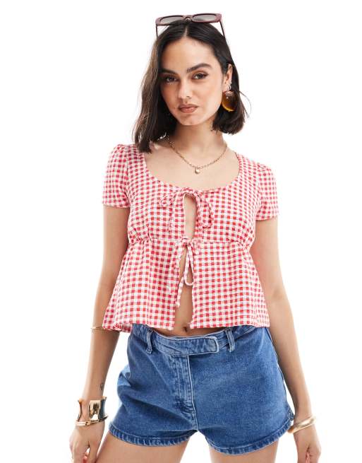 ASOS DESIGN - Milkmaid-top med bindebånd foran og røde gingham-tern