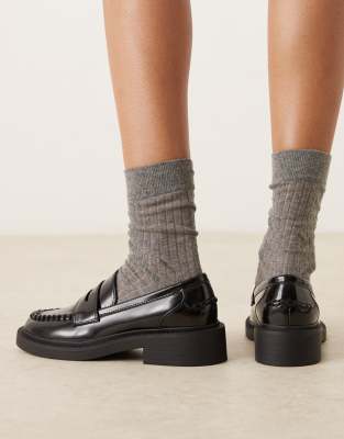 ASOS DESIGN - Minerva - Mocassins larges - Noir