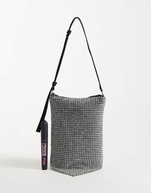 ASOS DESIGN mini axelväska med drapering och strass i silver, 2 av 4