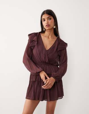ASOS DESIGN - Mini-Hängerkleid in Maulbeerrot mit V-Ausschnitt und Rüschen-Lila