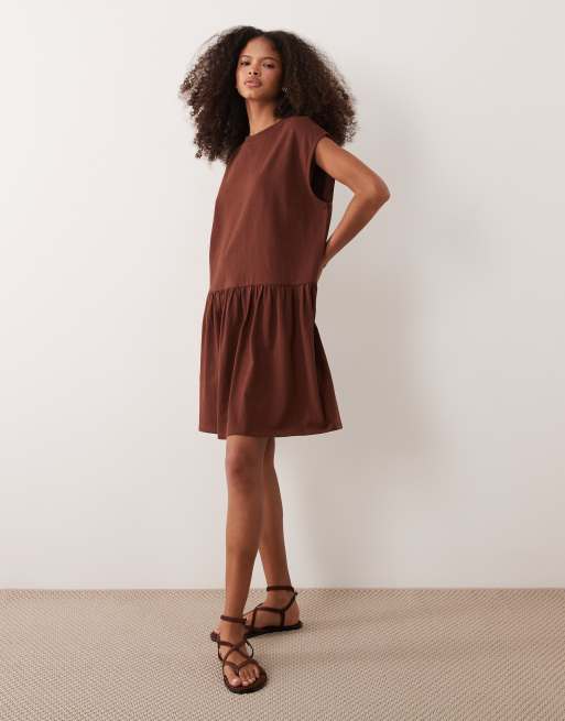 ASOS DESIGN – Mini-Hängerkleid in Schokobraun, 2 von 4