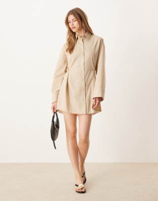ASOS DESIGN - Mini-Hemdkleid in Steinbeige mit geknöpfter, geraffter Taille-Neutral