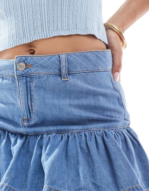 ASOS DESIGN Mini-jupe en jean avec ourlet à volants Bleu moyen