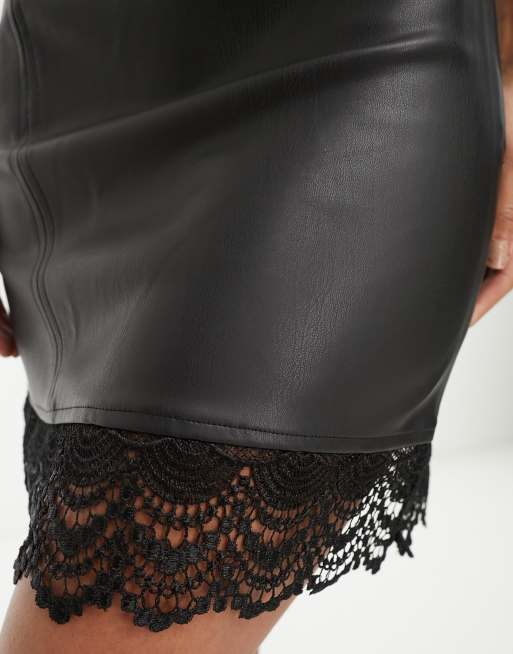 ASOS DESIGN - Mini-jupe en similicuir avec ourlet en dentelle - Noir, 2 de 4